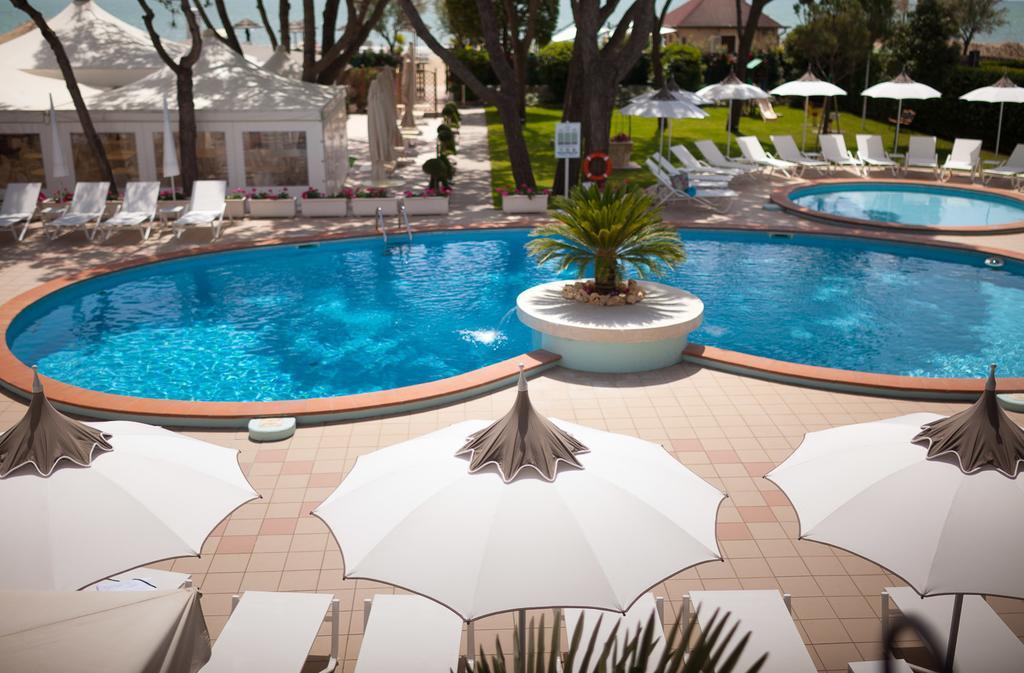 Hotel Elite Lido di Jesolo Exterior foto