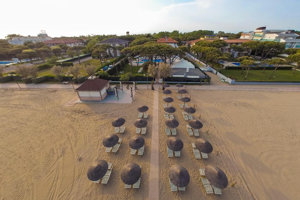 Hotel Elite Lido di Jesolo Exterior foto